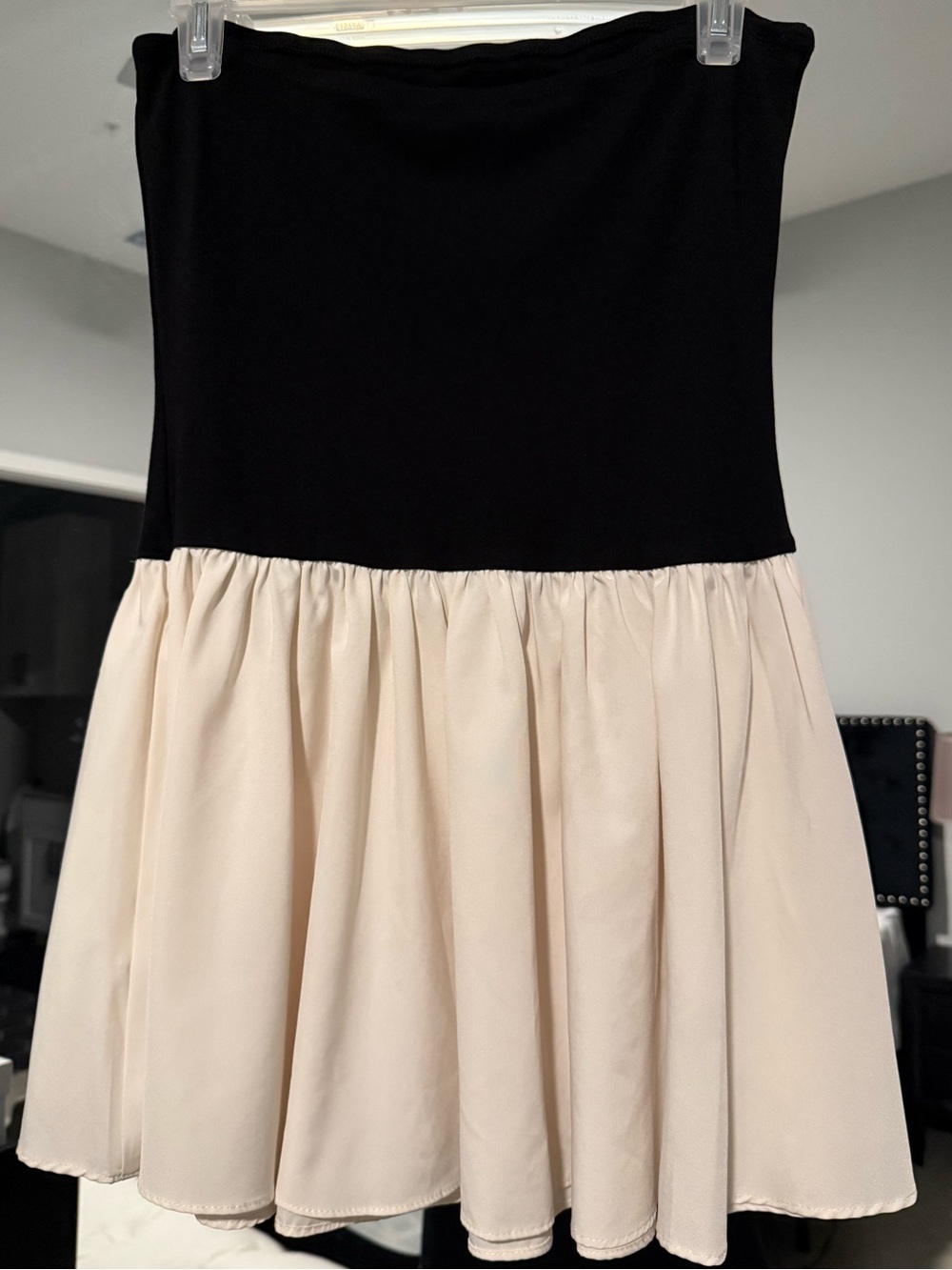 Commense: Black & Cream Patchwork Bustier  Short Dress - Picture 4 of 7